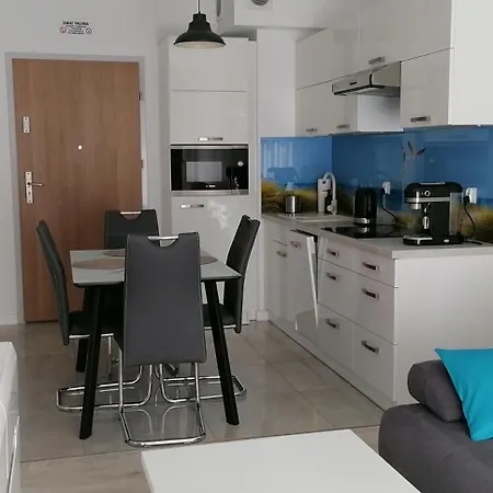 Apartamenty Mariela-Kolobrzeg Z Garazem Exterior photo