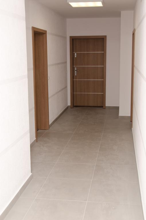Mariela-kolobrzeg Z Garazem Apartmán Kolobřeh